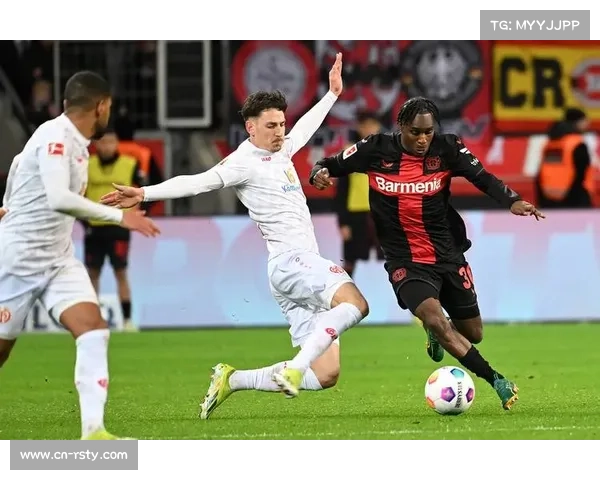 老将扎卡凭经验下半场扳平比分助黑猫迎战